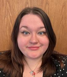 Velcheck, Amanda